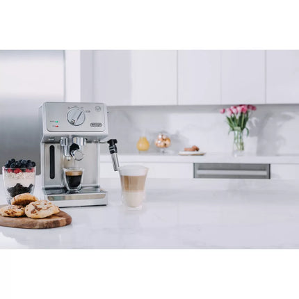 De'Longhi ECP3630 15 Bar Espresso Machine - Sleek Silver Design, Adjustable Cup Shelf, Milk Frother & Removable Water Reservoir
