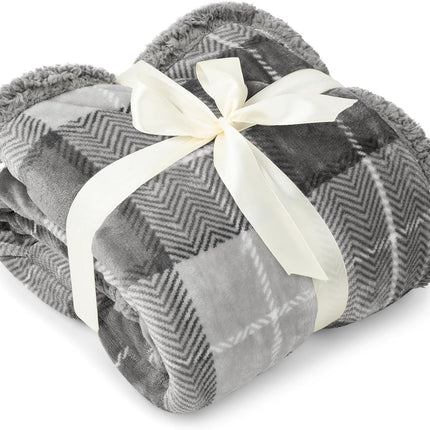 Light Grey Plaid Sherpa Throw Blanket for Couch Twin, Plush Flannel Fleece Blanket and Throws, Soft Fuzzy Cabin Blanket for Sofa Bed, Warm Cozy Winter Blanket Gift, 60X80